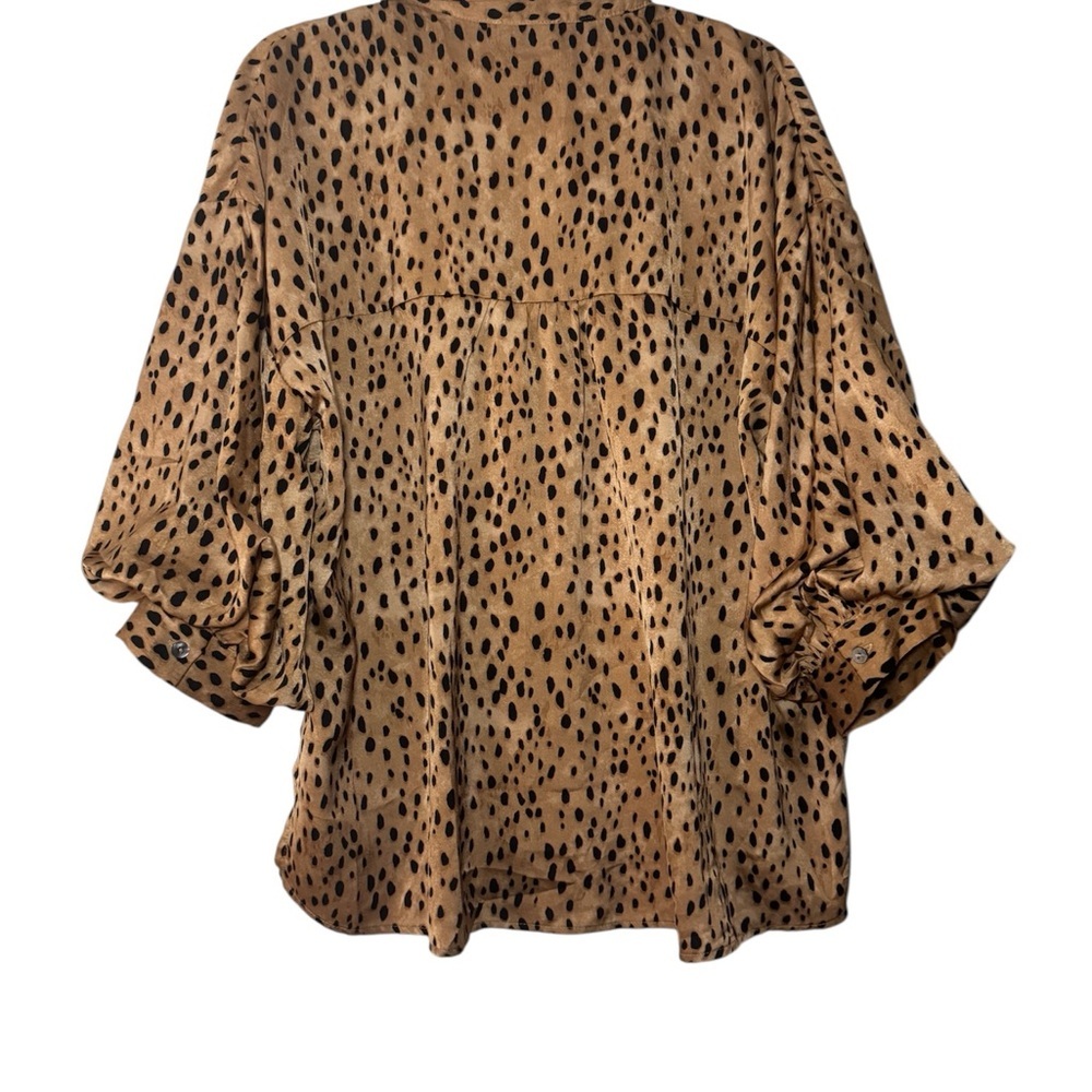 Oddi Gold Animal Print Button Front Blouse - Picture 7 of 8